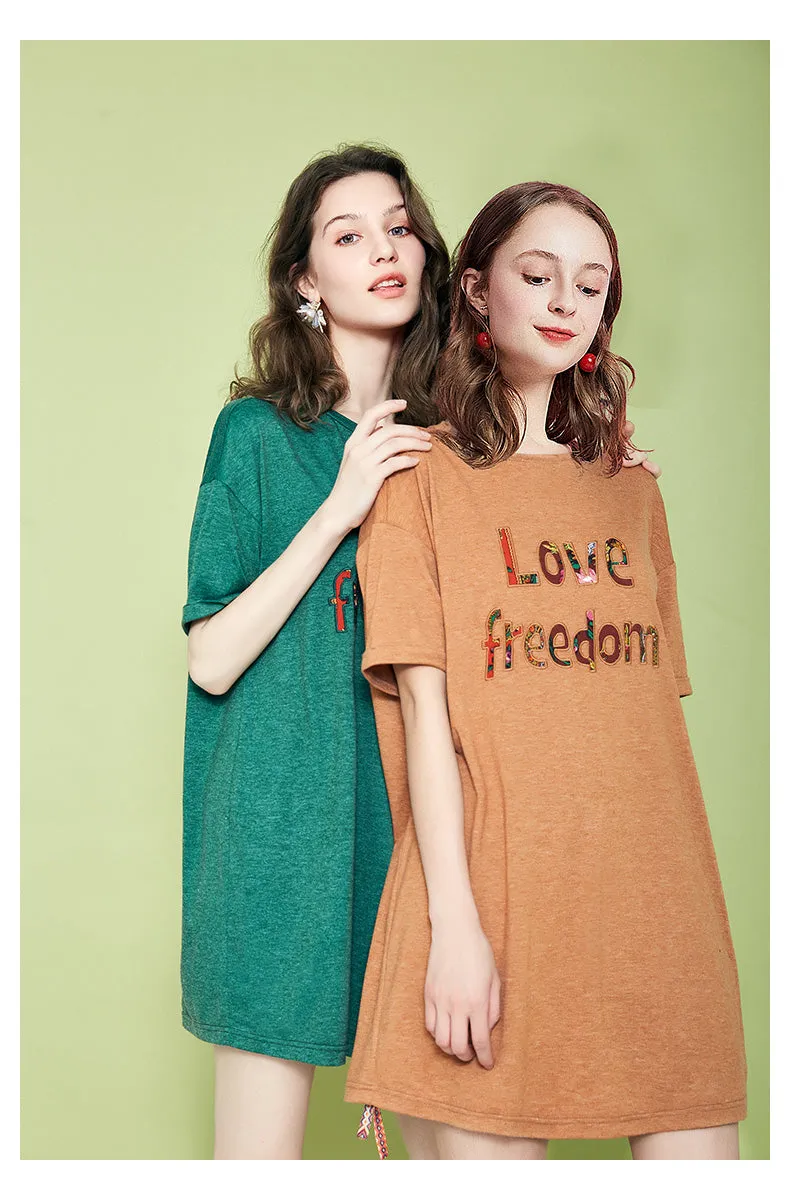 ARTKA LOVE FREEDOM PRINT T SHIRT DRESS