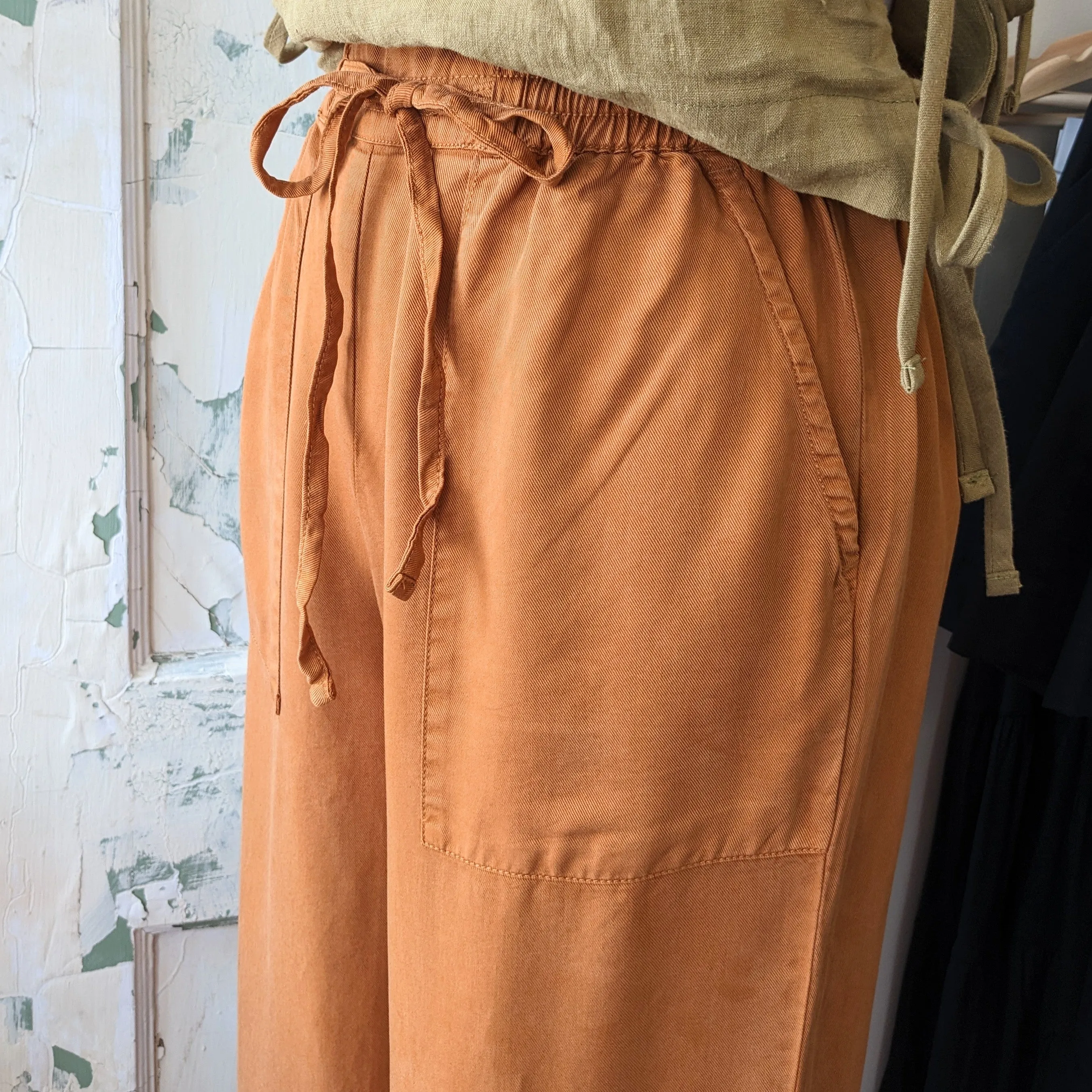 Atelier Reve // Dante Pants Caramel Cafe
