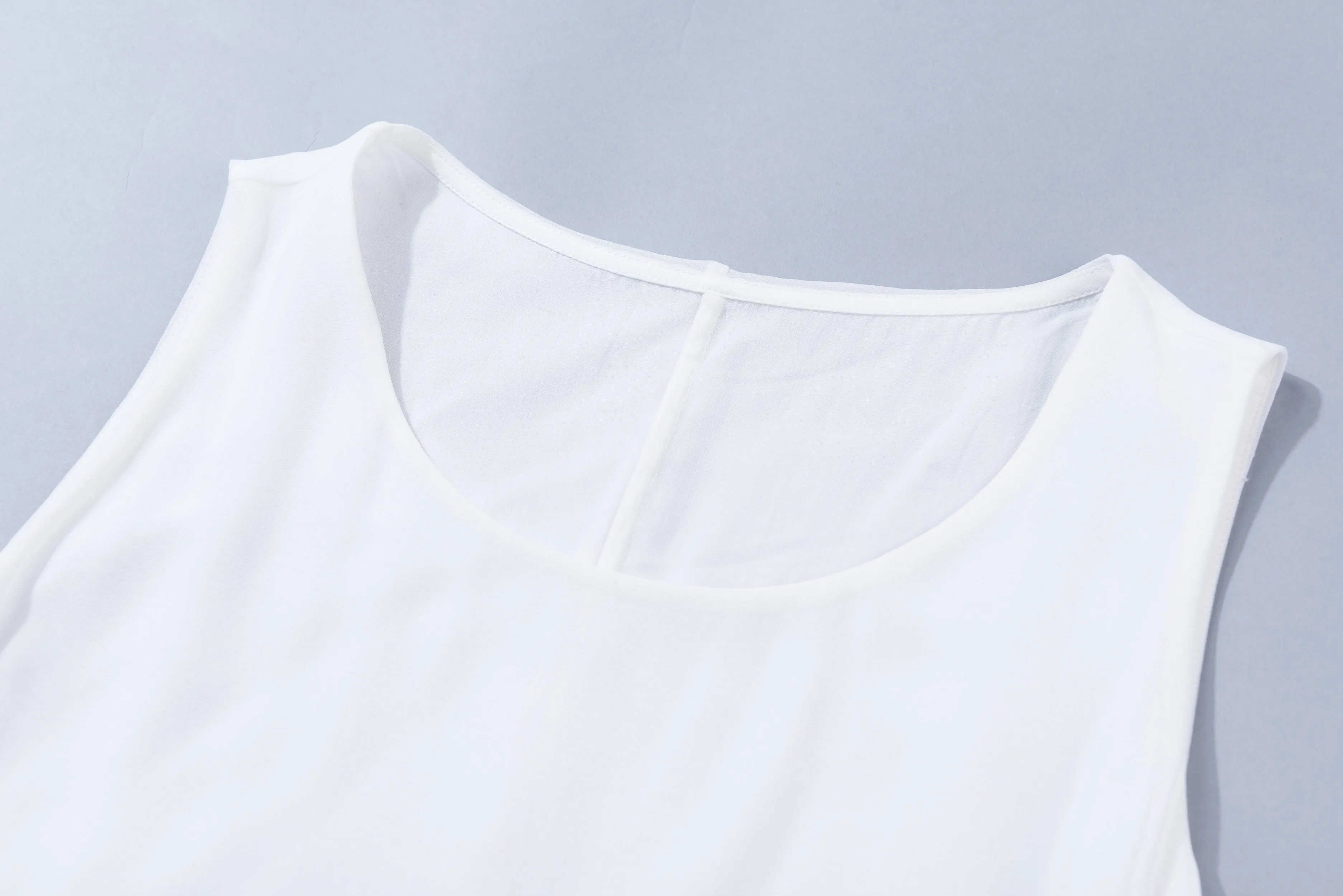 White Sleeveless Chiffon Dress 1919